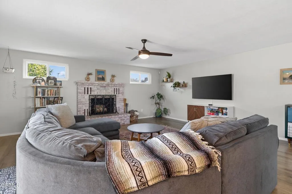 2206 Sanchez Drive, Camarillo, California 93010 home-pic-18