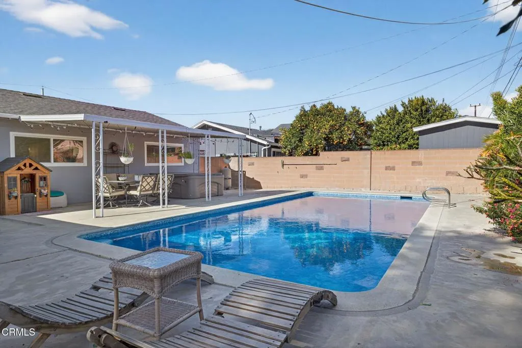 2206 Sanchez Drive, Camarillo, California 93010 home-pic-36