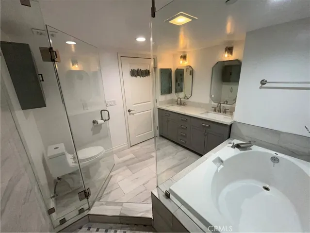 Master bath