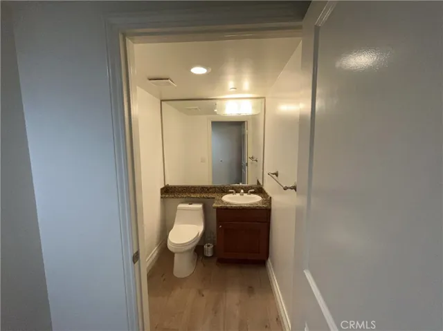Powder room