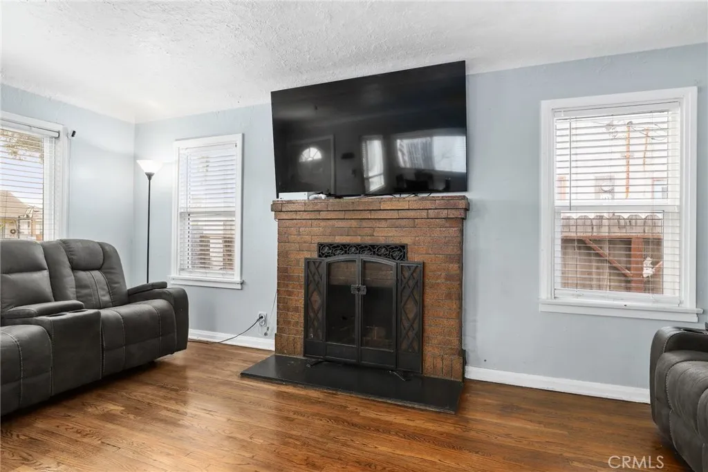 1311 Arabic Street, Wilmington, California 90744 home-pic-7