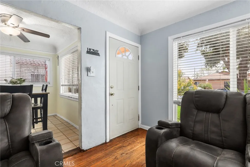 1311 Arabic Street, Wilmington, California 90744 home-pic-4