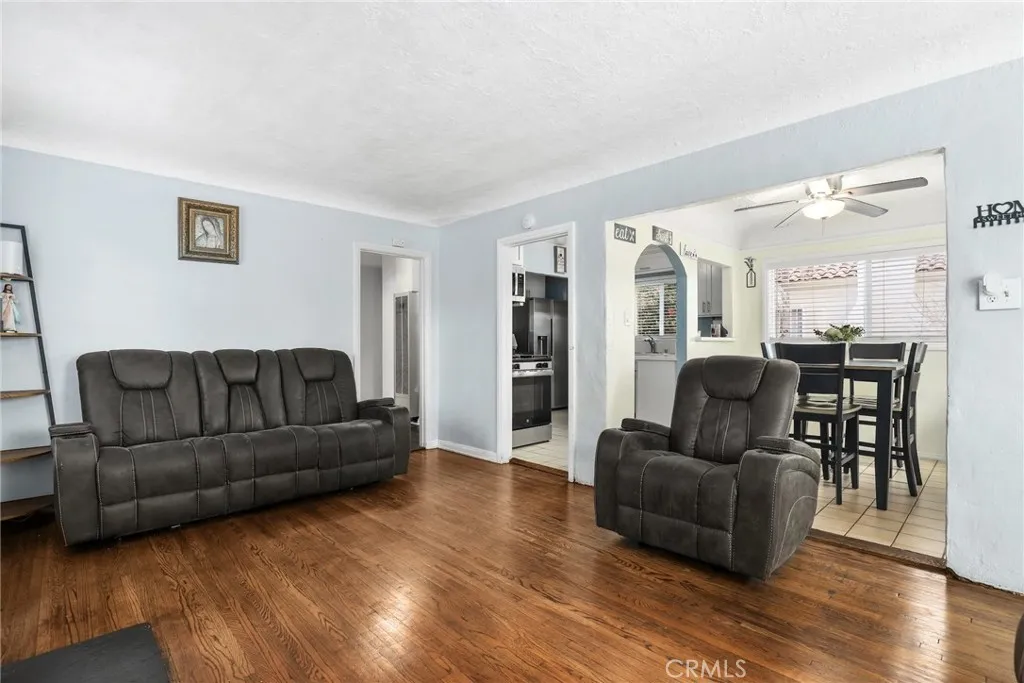 1311 Arabic Street, Wilmington, California 90744 home-pic-8