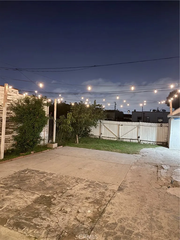 1311 Arabic Street, Wilmington, California 90744 home-pic-27