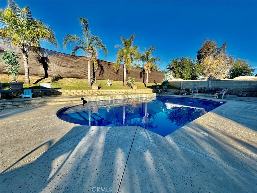 11691 Via Colina, Moreno Valley, California 92555 home-pic-23