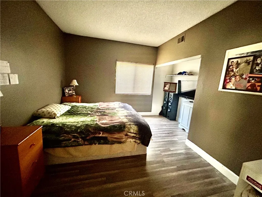 11691 Via Colina, Moreno Valley, California 92555 home-pic-27
