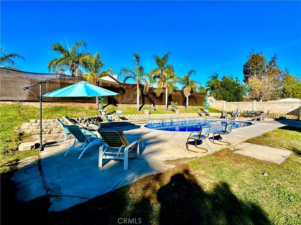 11691 Via Colina, Moreno Valley, California 92555 home-pic-19