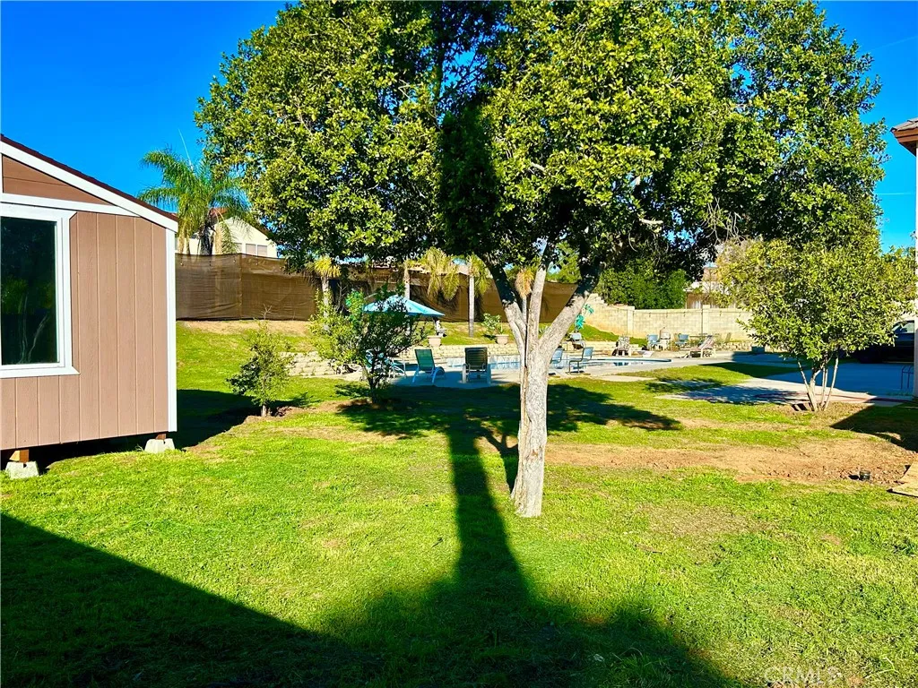 11691 Via Colina, Moreno Valley, California 92555 home-pic-29