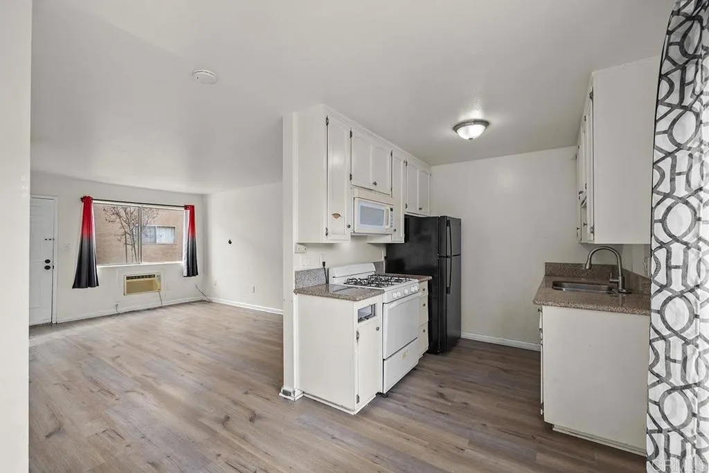 9721 Winter Gardens 151, Lakeside, California 92040 home-pic-12