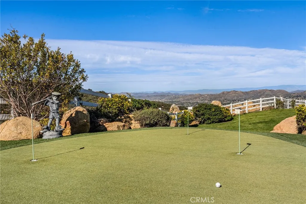 37730 Via Baya, Murrieta, California 92562 home-pic-65