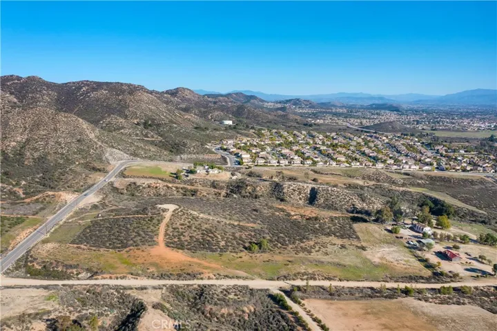 Map it to your Private 10 or subdivide to your dwellings of your own little village. A location that is desired with amenities nearby.