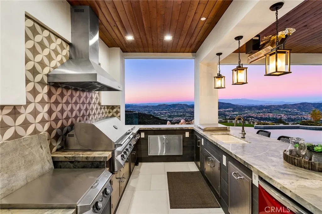 37731 Via Baya, Murrieta, California 92562 home-pic-11