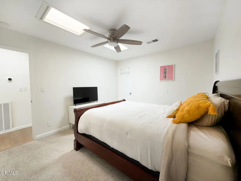 314 Villena Way, Palm Desert, California 92260 home-pic-23
