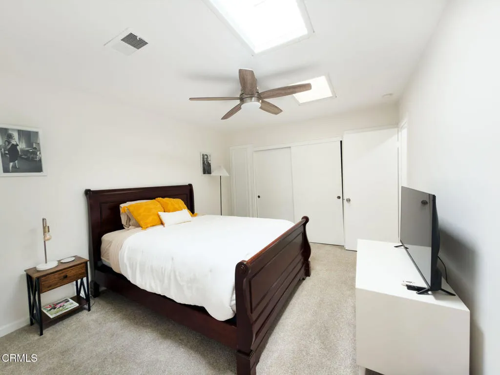 314 Villena Way, Palm Desert, California 92260 home-pic-22