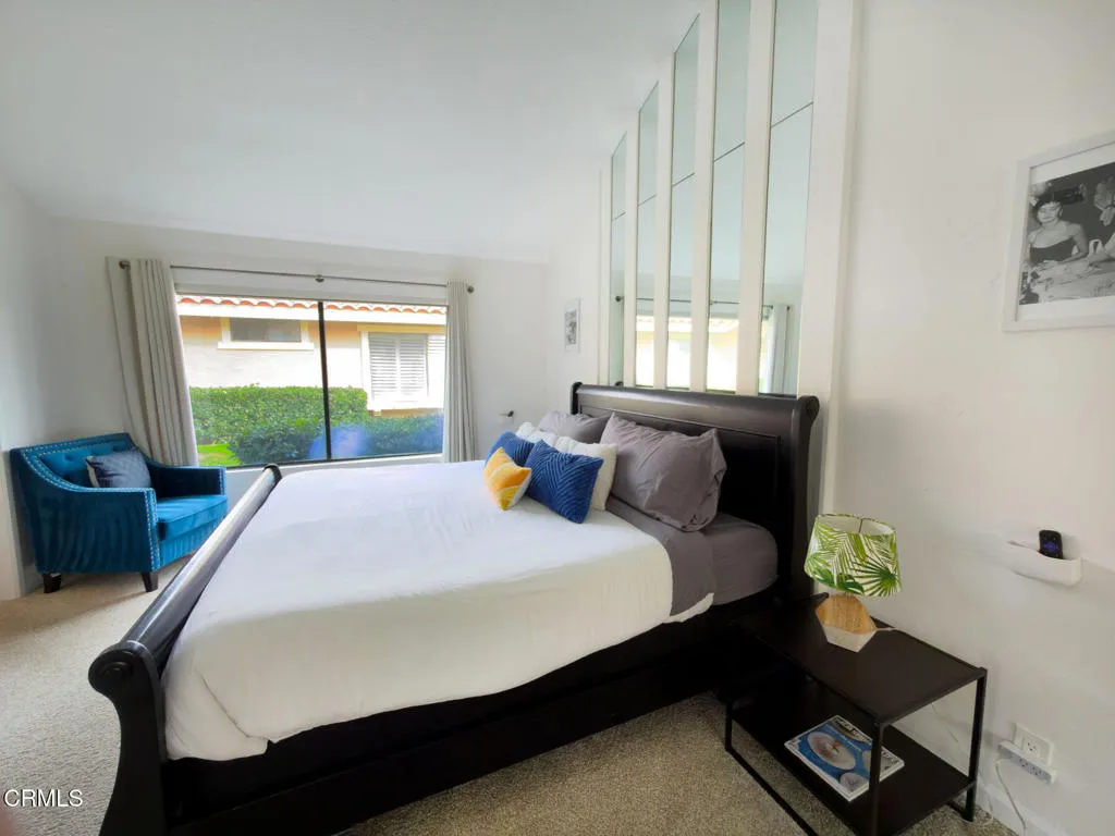 314 Villena Way, Palm Desert, California 92260 home-pic-25