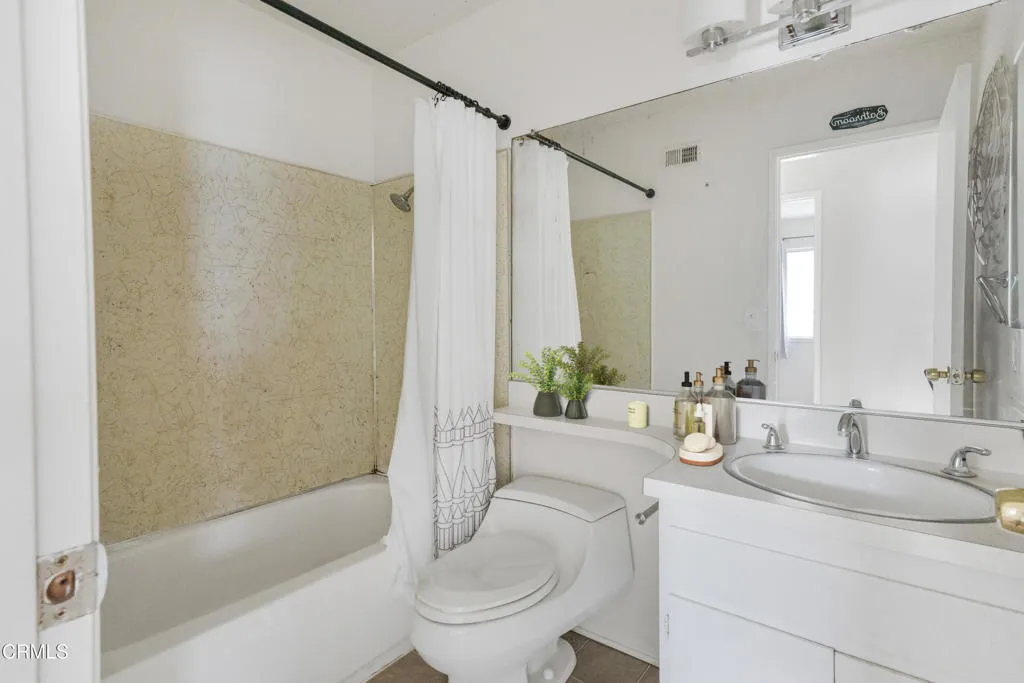 29443 Abelia Road, Canyon Country, California 91387 home-pic-17