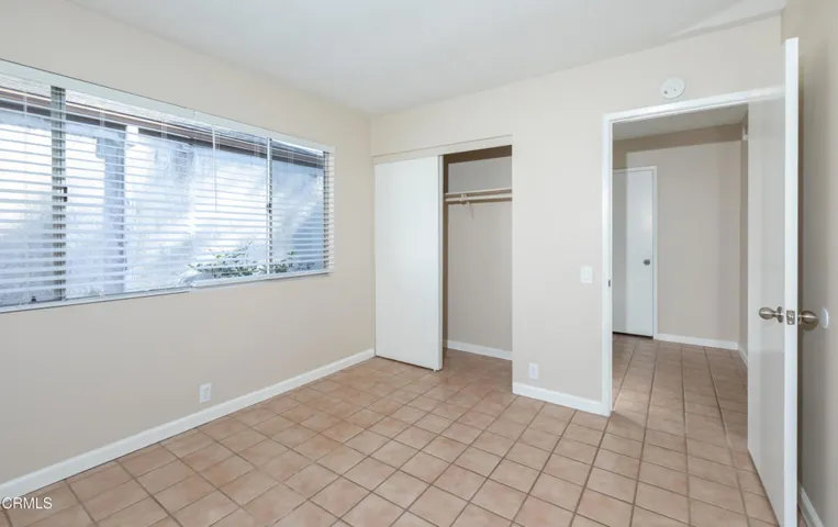 17 5681 Stanford St (Ventura CA)