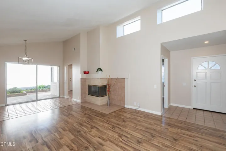 12 5681 Stanford St (Ventura CA)