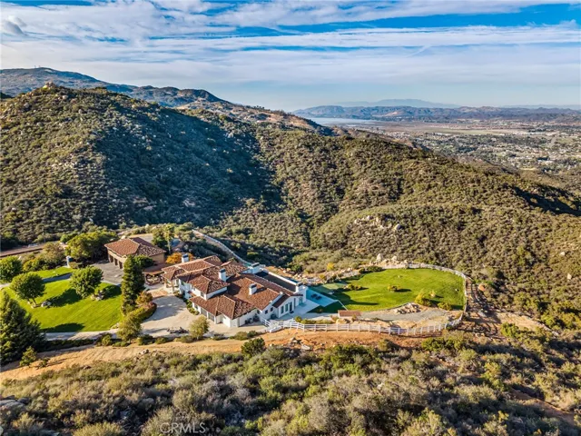 Adjacent estate for sale - 37730 Via Baya