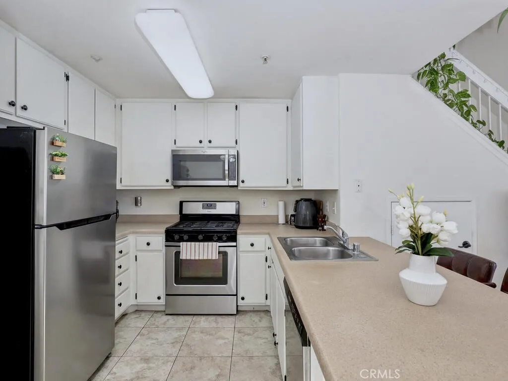 13133 Le Parc 712, Chino Hills, California 91709 home-pic-11