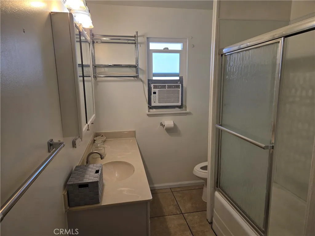 6163 Sun Court, 29 Palms, California 92277 home-pic-12