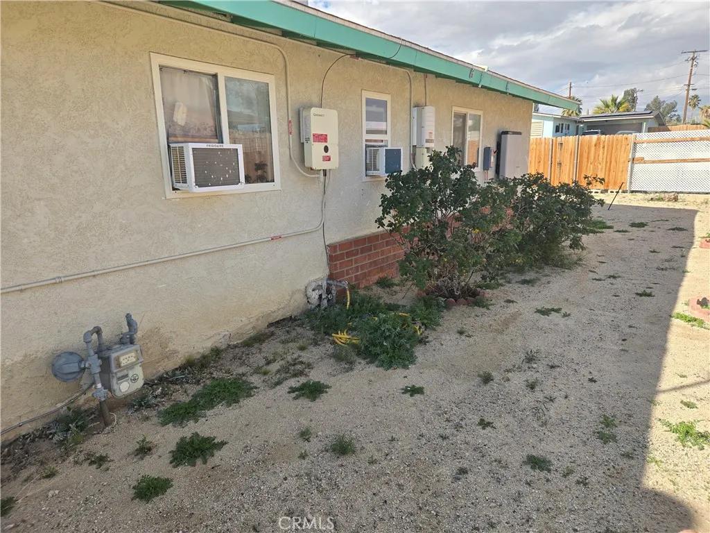 6163 Sun Court, 29 Palms, California 92277 home-pic-20