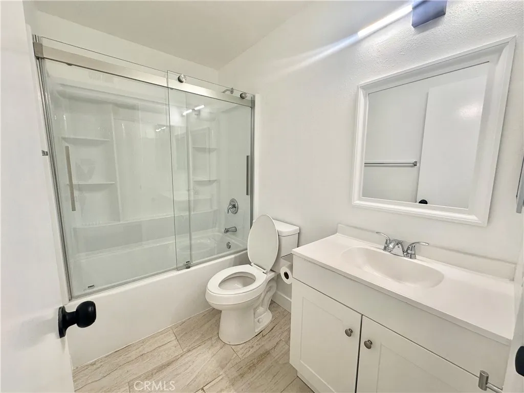 674 Bridgeport, Fullerton, California 92833 home-pic-9