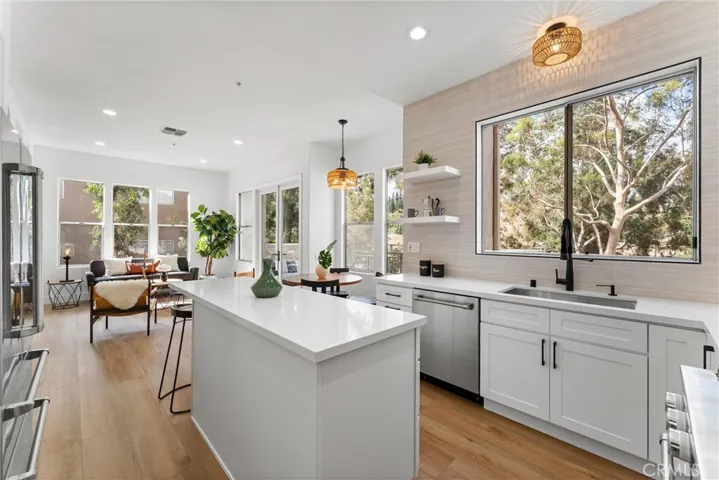 397 San Vicente Lane, Anaheim Hills, California 92807