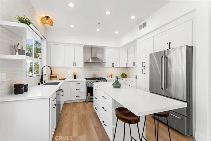 397 San Vicente Lane, Anaheim Hills, California 92807