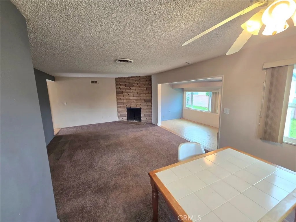 7875 Bellaire Avenue, North Hollywood, California 91605 home-pic-23