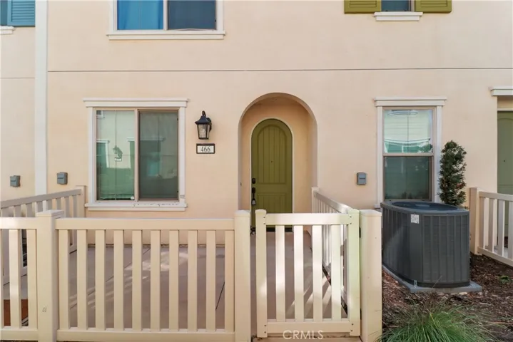466 N Glenwood Avenue 80, Rialto, California 92376