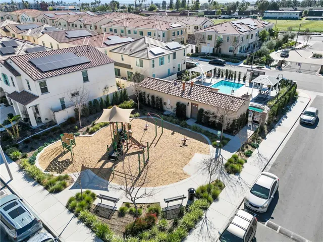 466 N Glenwood Avenue 80, Rialto, California 92376