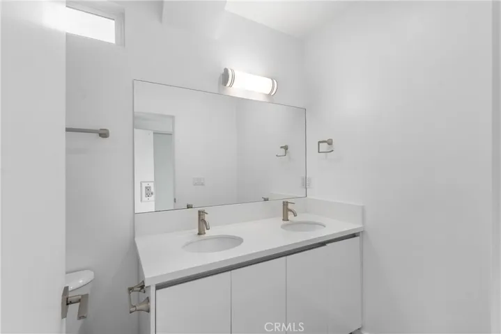 2 vanity on master bed bathroom .