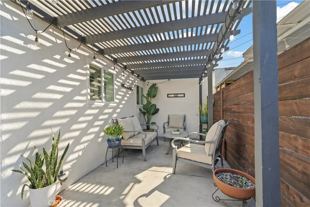 2324 E 14th, Long Beach, California 90804 home-pic-3
