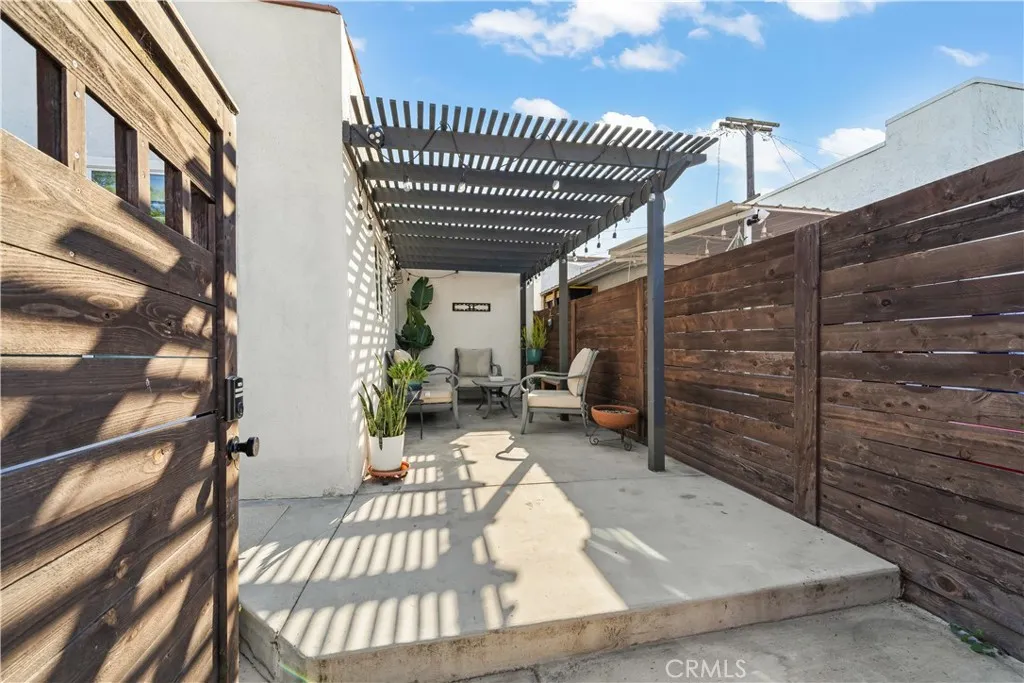 2324 E 14th, Long Beach, California 90804 home-pic-2
