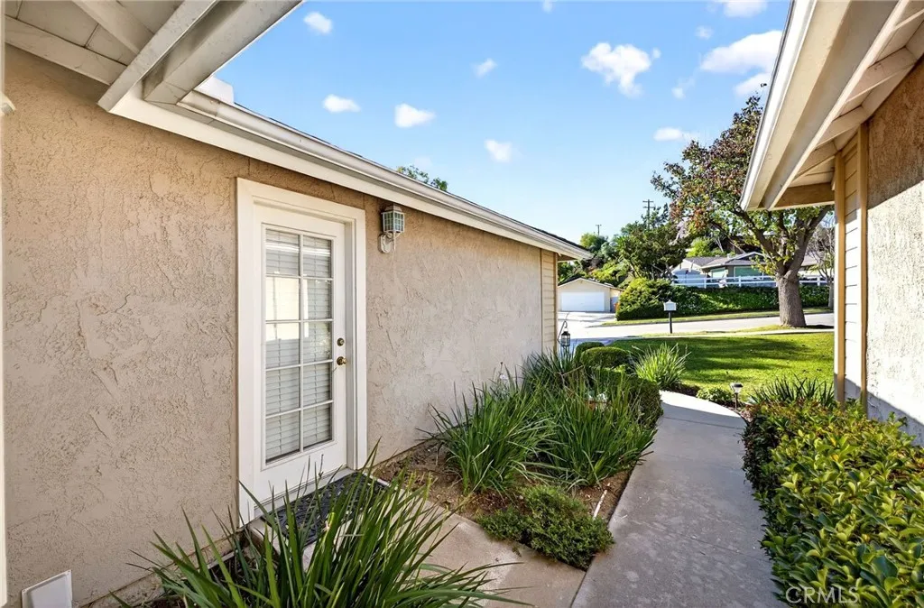 1252 Tamarack, Brea, California 92821 home-pic-8