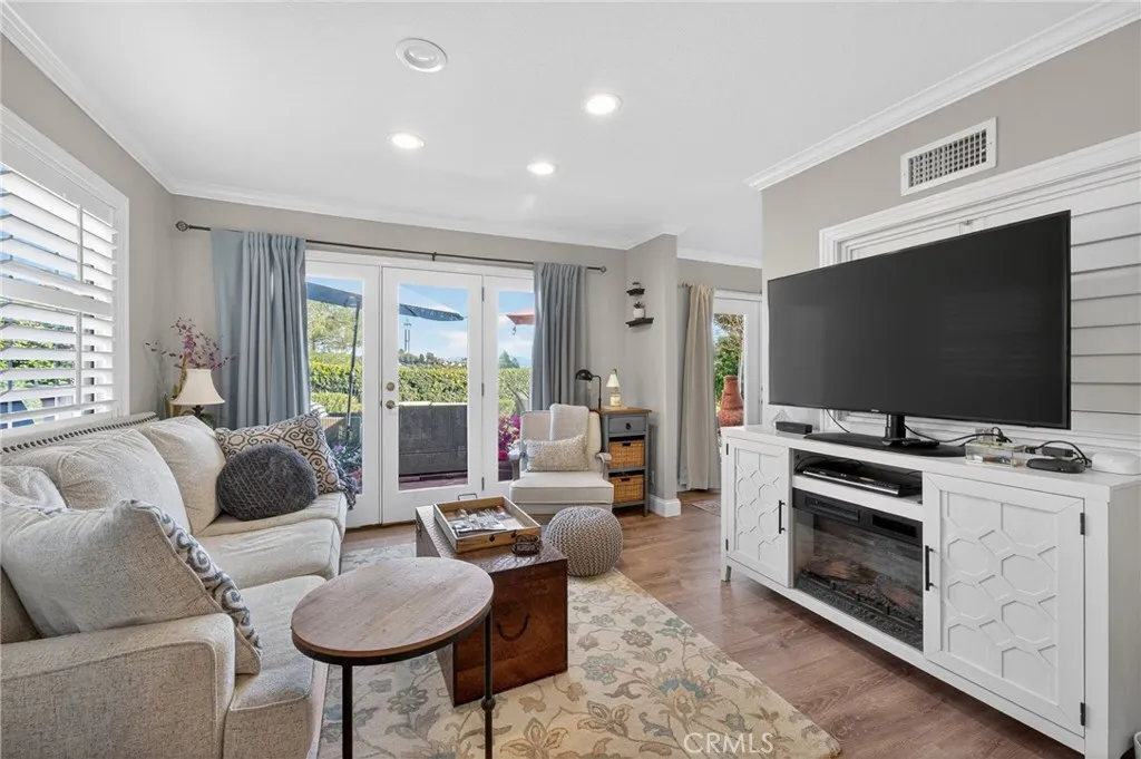 1252 Tamarack, Brea, California 92821 home-pic-21