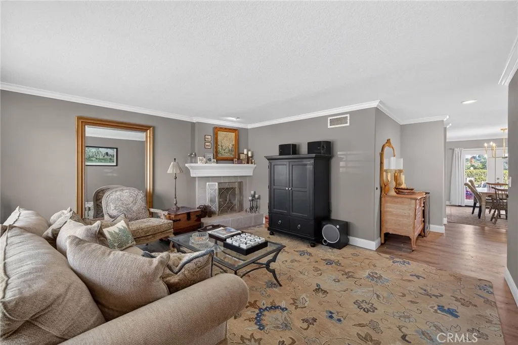1252 Tamarack, Brea, California 92821 home-pic-11