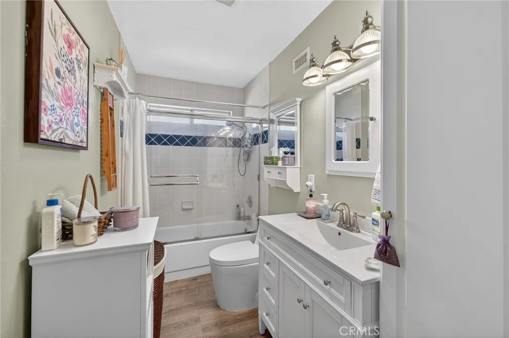 1252 Tamarack, Brea, California 92821 home-pic-26