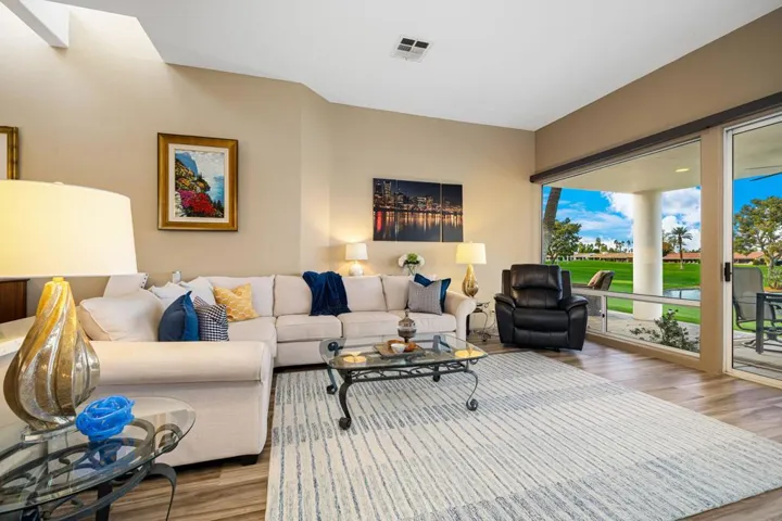 24-web-or-mls-RZDelrey_OPMG_0126_024