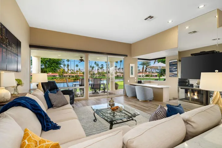 25-web-or-mls-RZDelrey_OPMG_0126_025