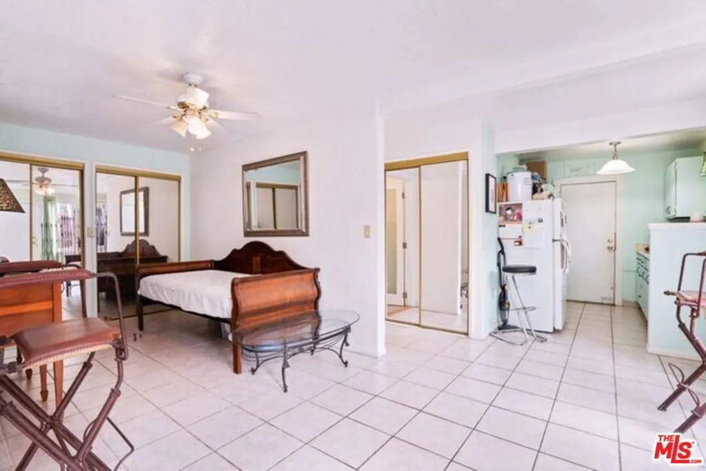 den to kitchen  looking N