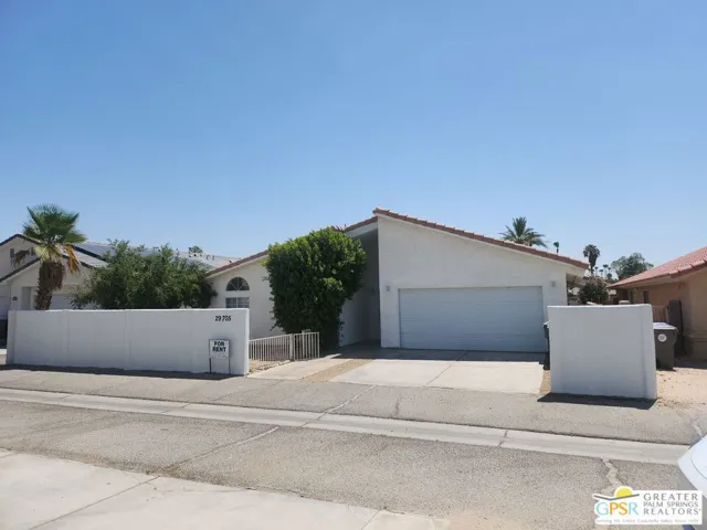29705 Avenida La Paz B, Cathedral City, California 92234