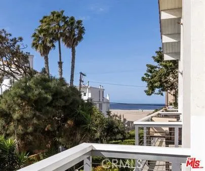 31 Spinnaker Street 15, Marina Del Rey, California 90292