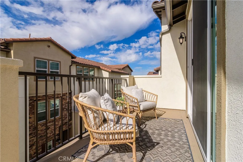 125 Lugo Lane, Mission Viejo, California 92692 home-pic-14