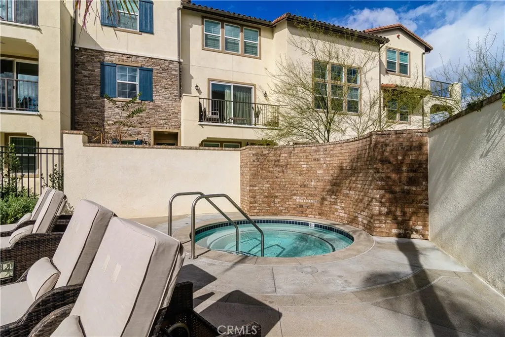 125 Lugo Lane, Mission Viejo, California 92692 home-pic-31
