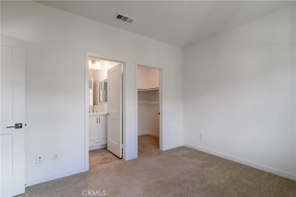 125 Lugo Lane, Mission Viejo, California 92692 home-pic-25