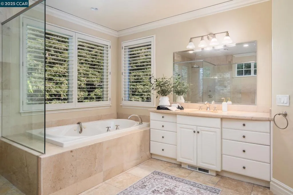 471 El Rio, Danville, California 94526 home-pic-25
