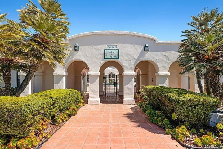 Welcome to La Flor de La Jolla