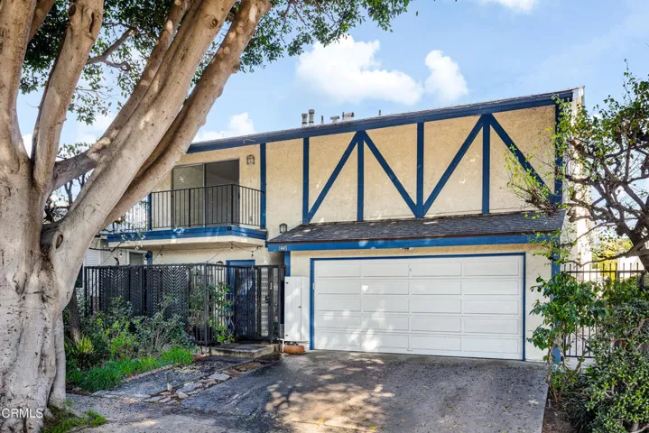 1447 Franklin St #4 001